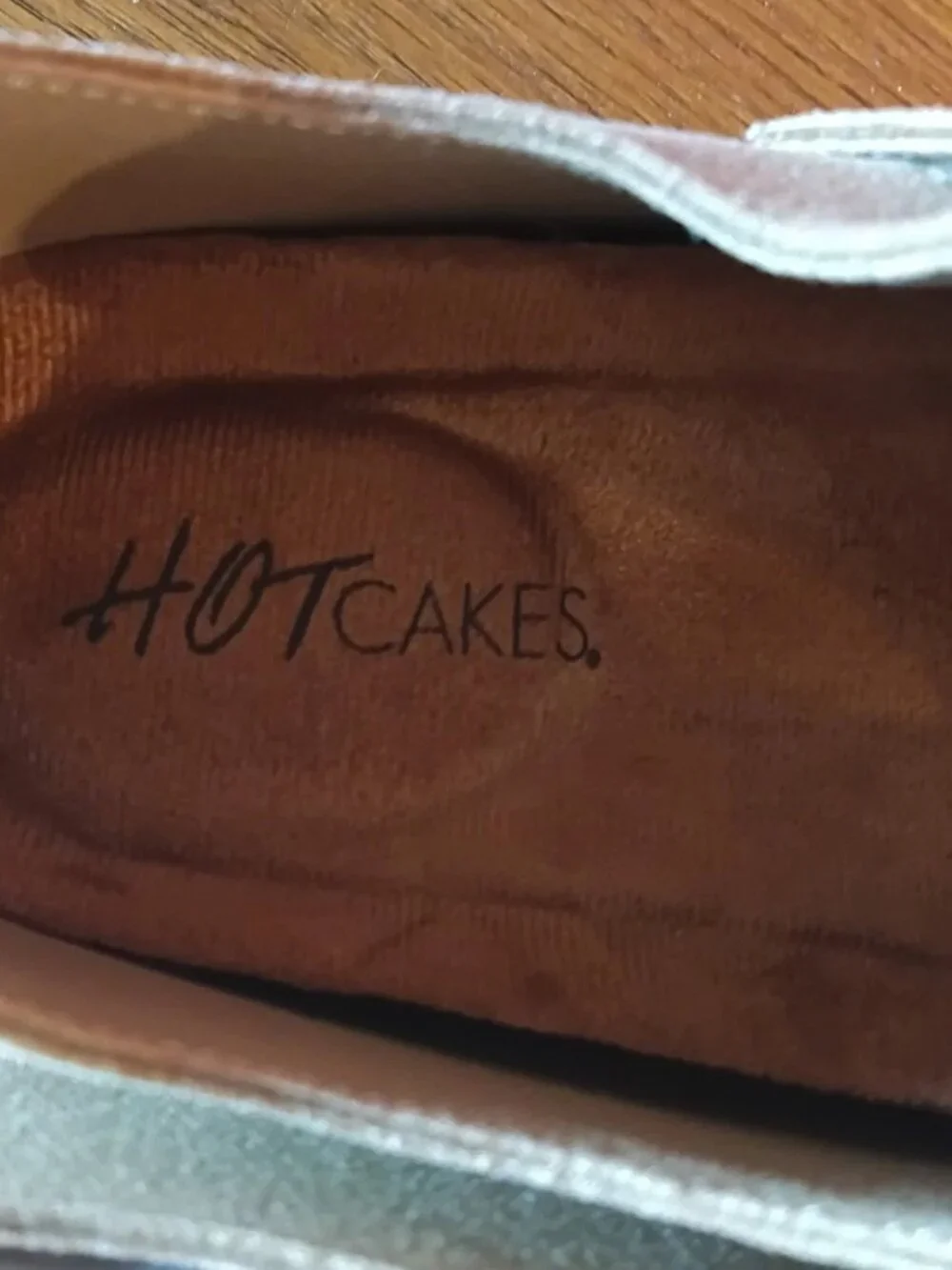 Hot Cakes Shanna Women's Shoes Size 10M Beige Comfort Casual New in Box